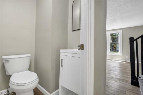 15413 Raymond Street Maple Heights OH 44137