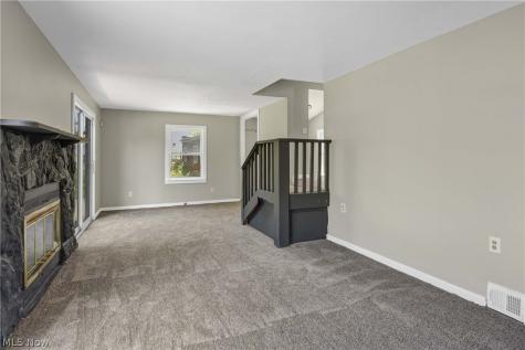 15413 Raymond Street Maple Heights OH 44137