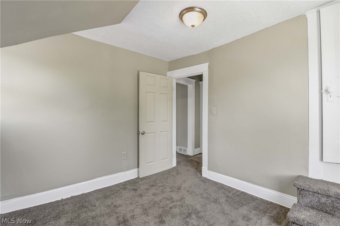 15413 Raymond Street Maple Heights OH 44137