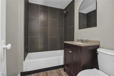 15413 Raymond Street Maple Heights OH 44137