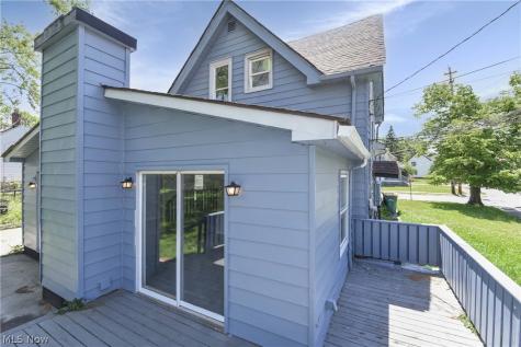 15413 Raymond Street Maple Heights OH 44137