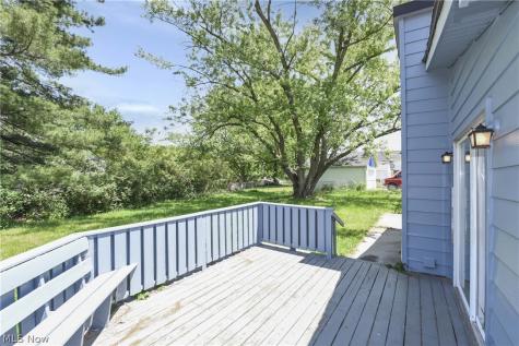 15413 Raymond Street Maple Heights OH 44137