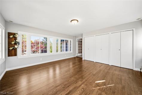 7239 Maple Street Mentor OH 44060