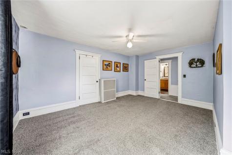 7239 Maple Street Mentor OH 44060