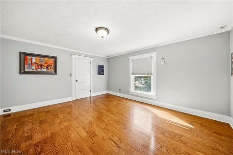 7239 Maple Street Mentor OH 44060