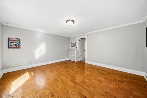 7239 Maple Street Mentor OH 44060