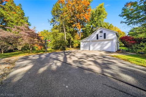 7239 Maple Street Mentor OH 44060