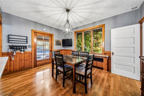 7239 Maple Street Mentor OH 44060