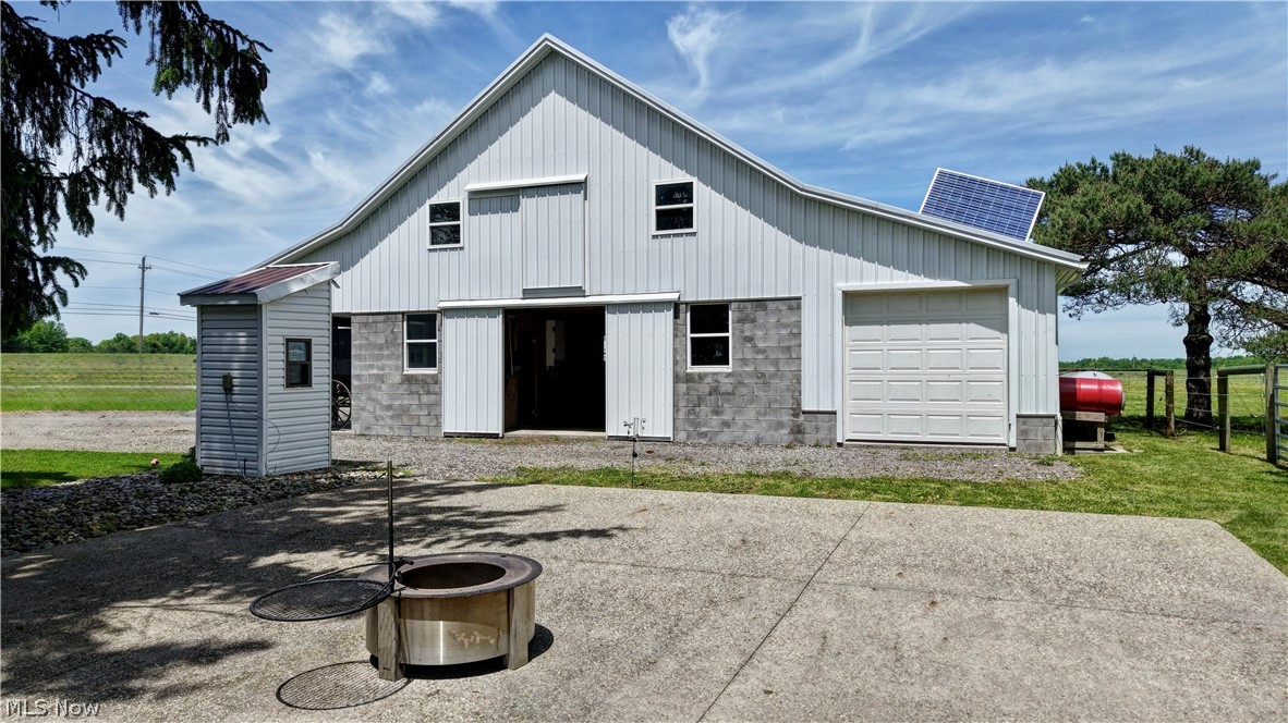 17031 Tavern Road Middlefield OH 44062