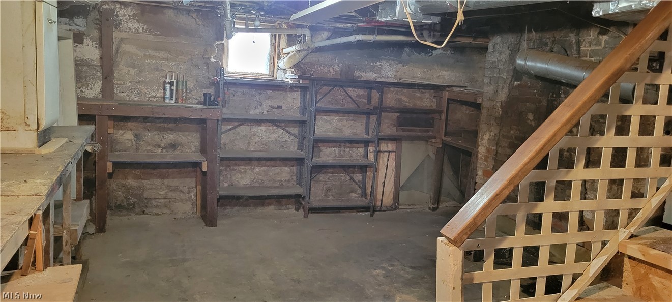 1079 County Road 60 Bergholz OH 43908