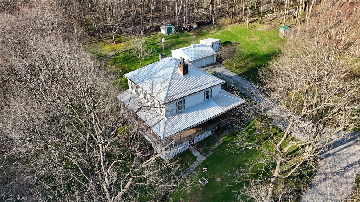 1079 County Road 60 Bergholz OH 43908
