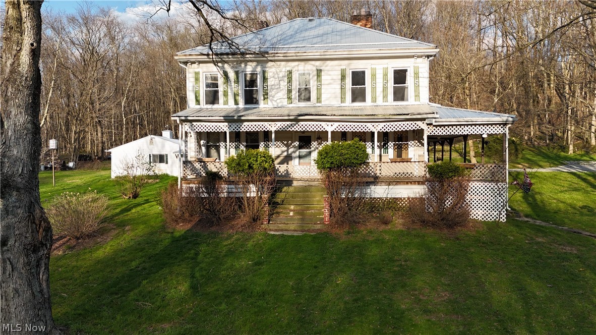 1079 County Road 60 Bergholz OH 43908