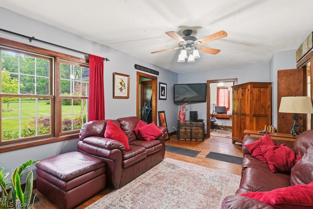 7429 Chagrin Road Chagrin Falls OH 44023