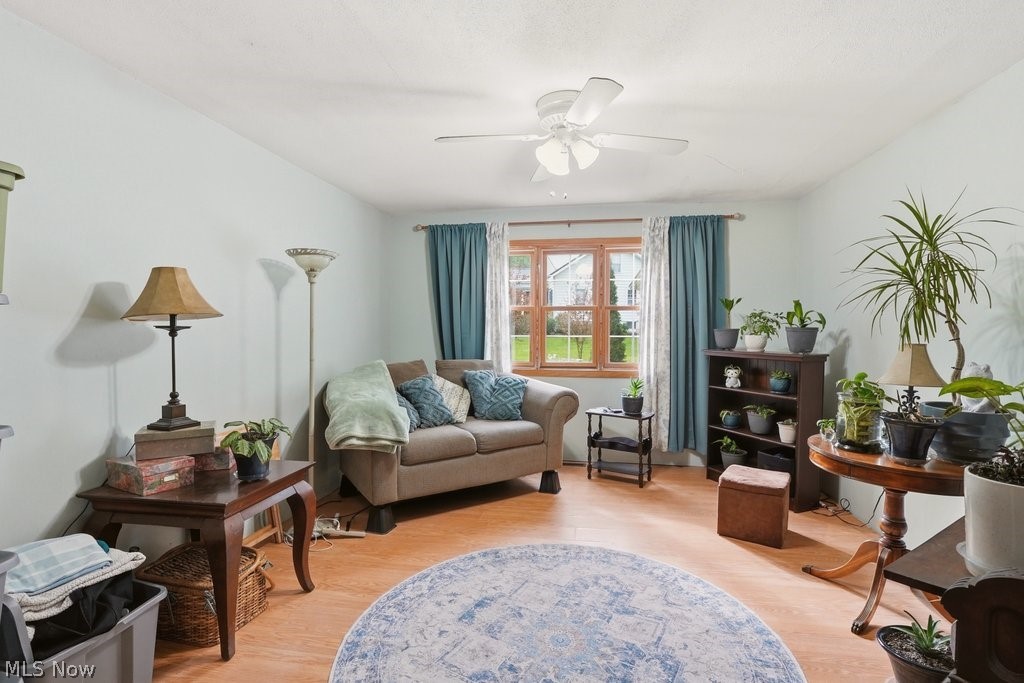 7429 Chagrin Road Chagrin Falls OH 44023