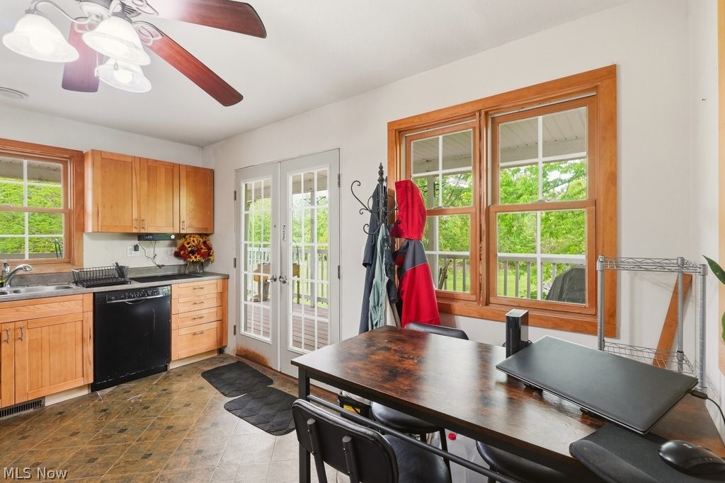 7429 Chagrin Road Chagrin Falls OH 44023