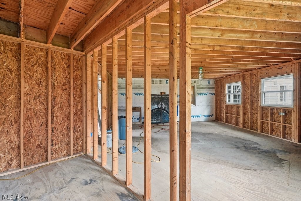 7429 Chagrin Road Chagrin Falls OH 44023