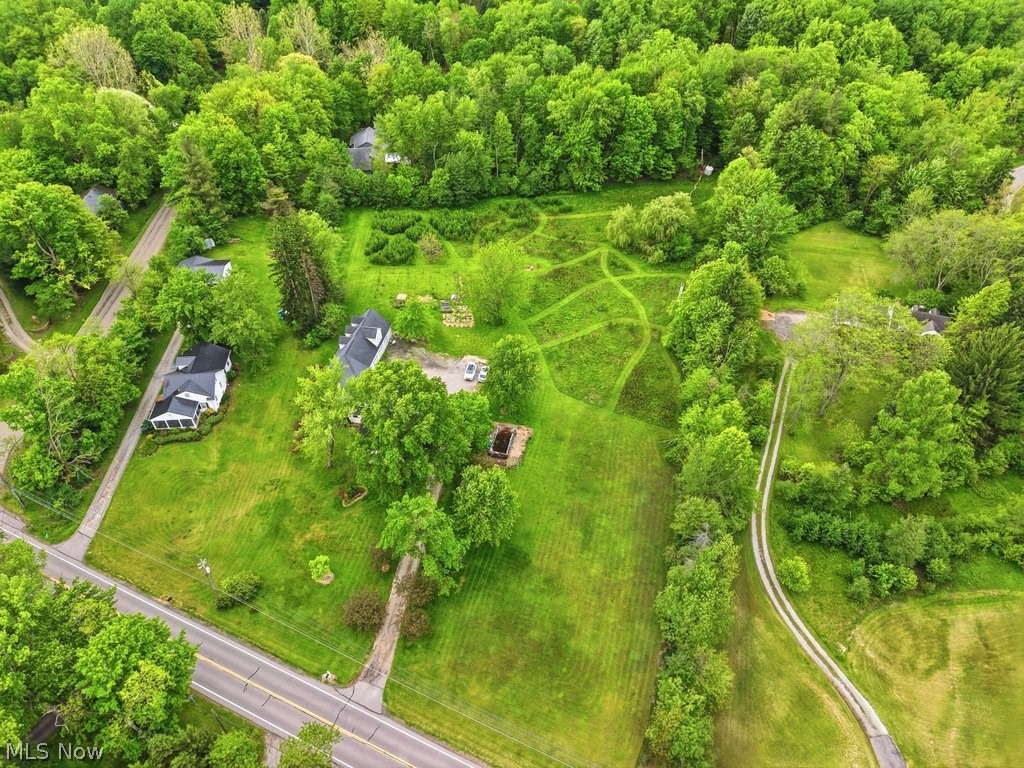 7429 Chagrin Road Chagrin Falls OH 44023