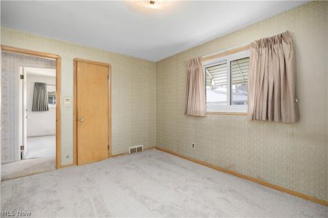 3331 Stanfield Drive Parma OH 44134
