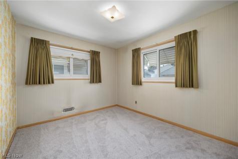 3331 Stanfield Drive Parma OH 44134