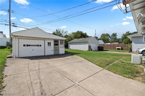 3331 Stanfield Drive Parma OH 44134