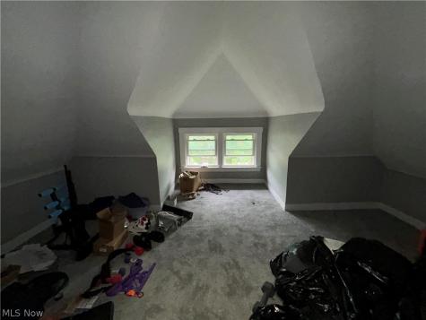 9403 Columbia Avenue Cleveland OH 44108
