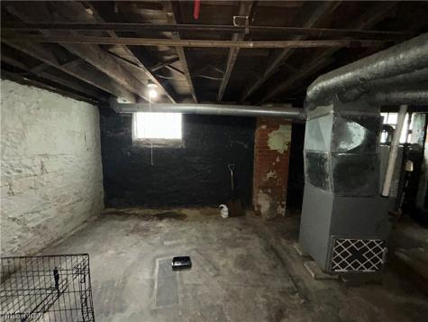9403 Columbia Avenue Cleveland OH 44108