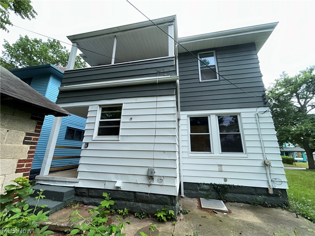 9403 Columbia Avenue Cleveland OH 44108