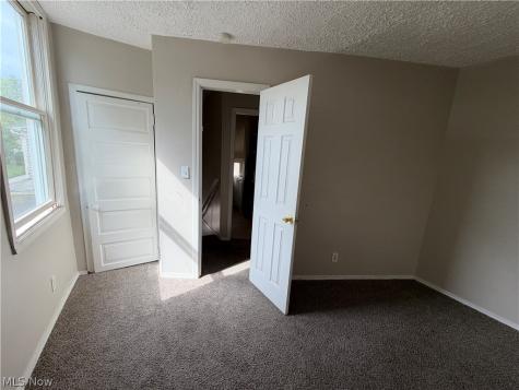 3901 Woburn Avenue Cleveland OH 44109