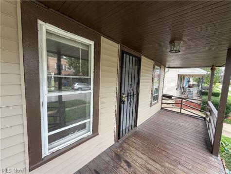 3901 Woburn Avenue Cleveland OH 44109