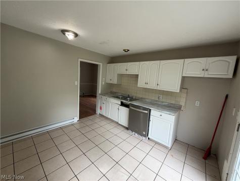 3901 Woburn Avenue Cleveland OH 44109