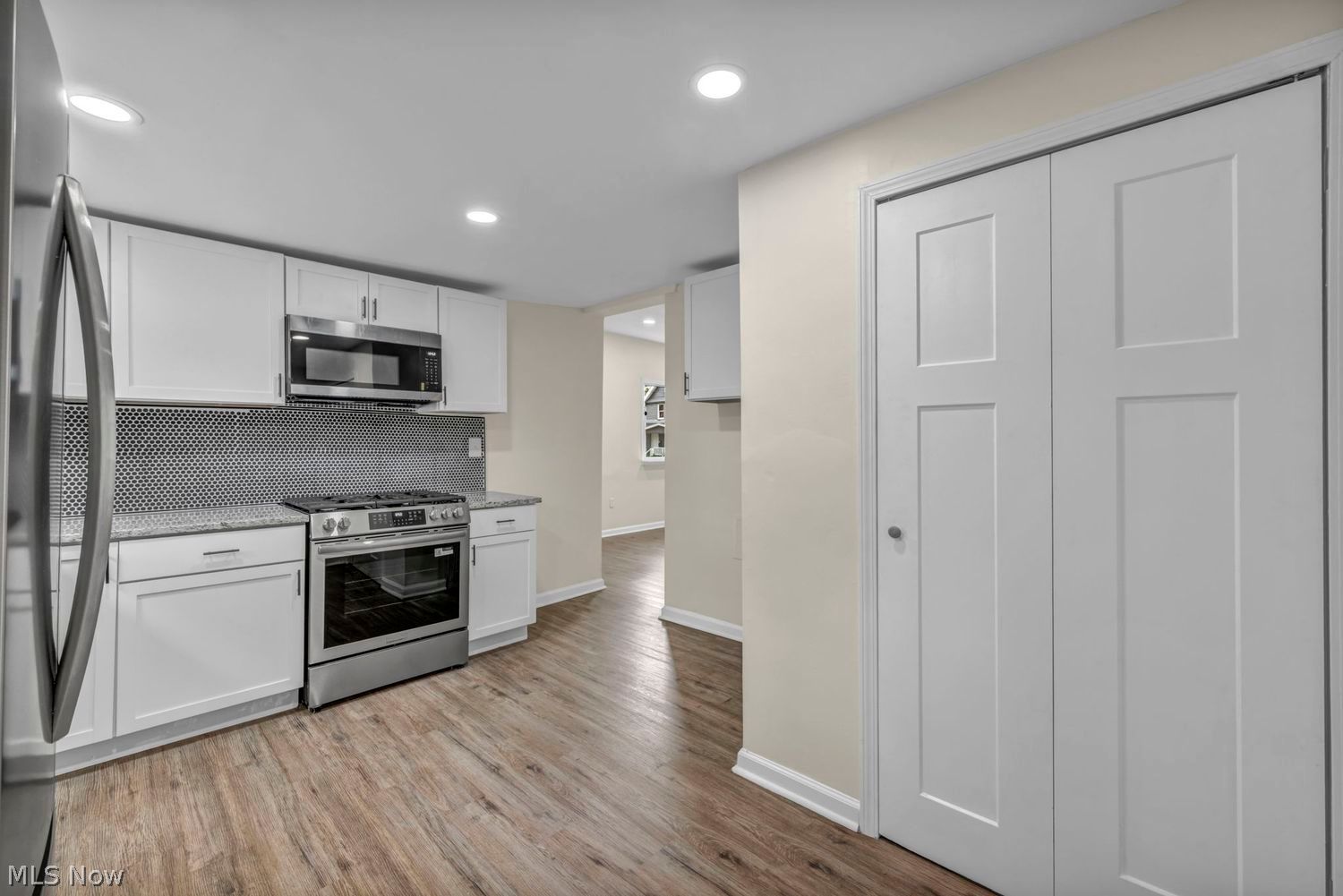 7816 Colgate Avenue Cleveland OH 44102