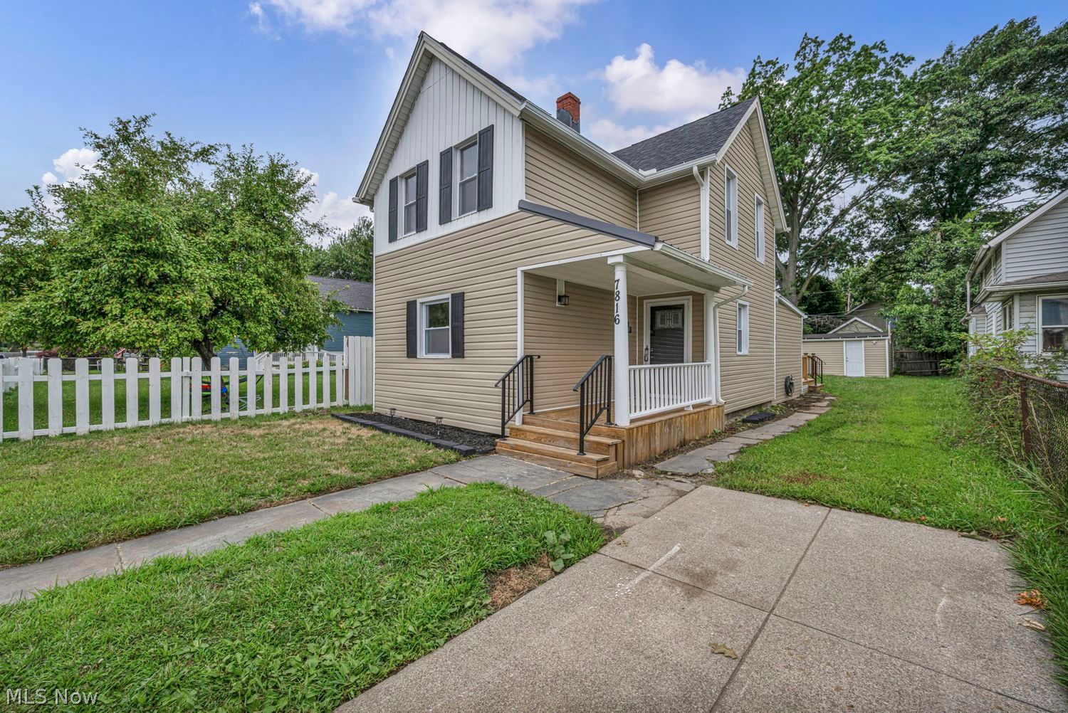 7816 Colgate Avenue Cleveland OH 44102