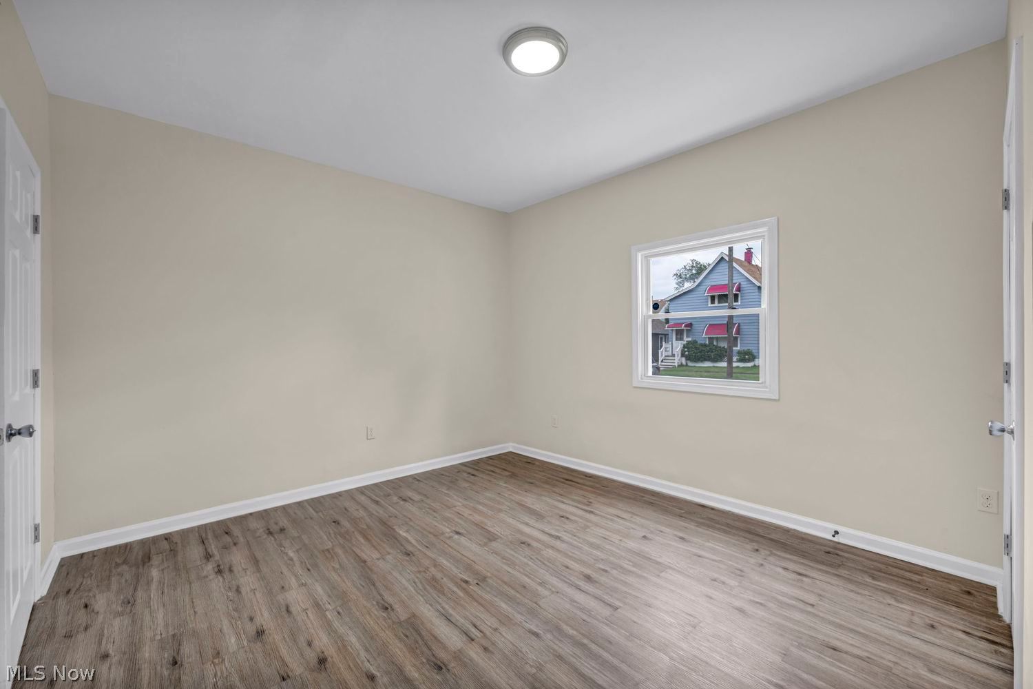 7816 Colgate Avenue Cleveland OH 44102