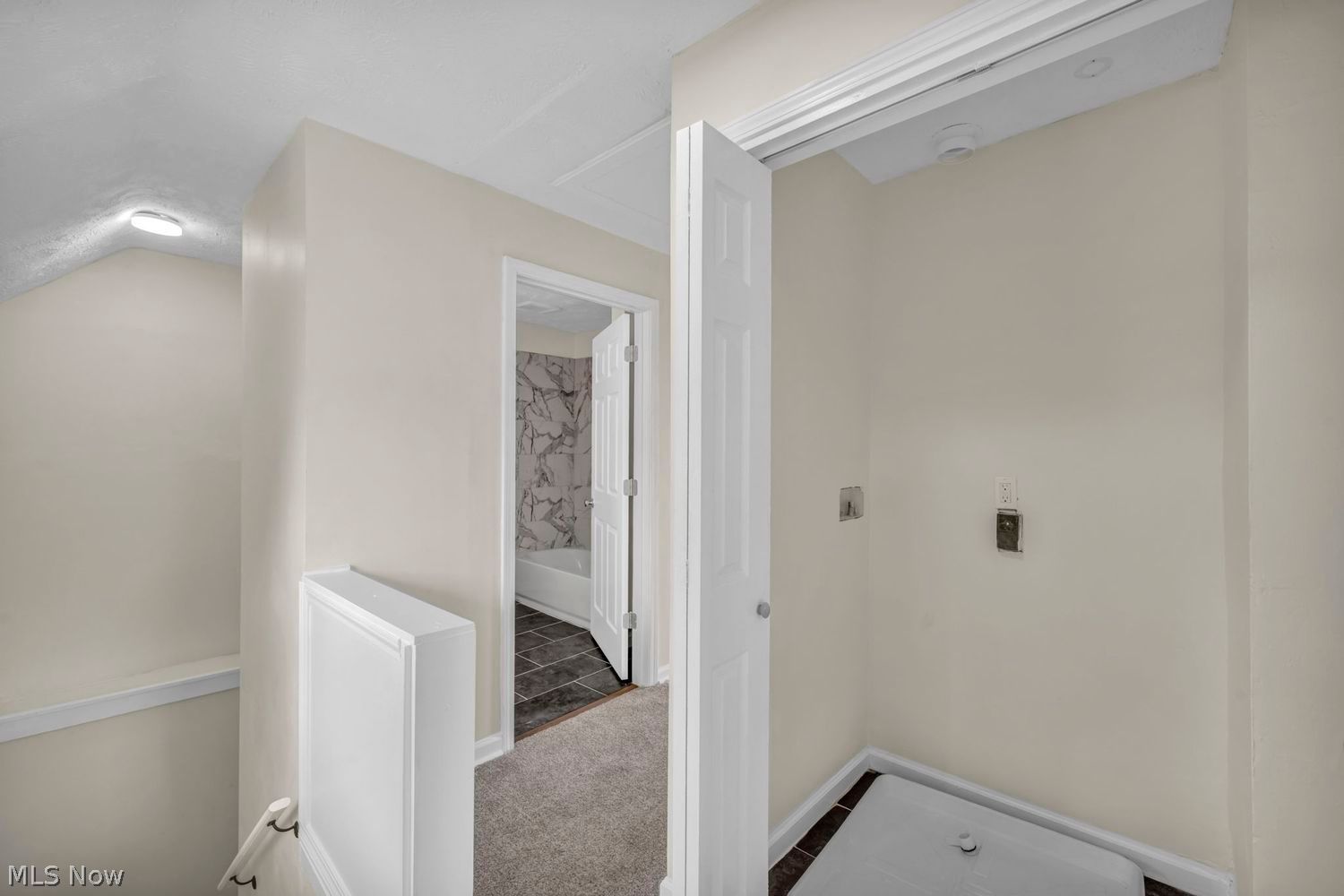 7816 Colgate Avenue Cleveland OH 44102