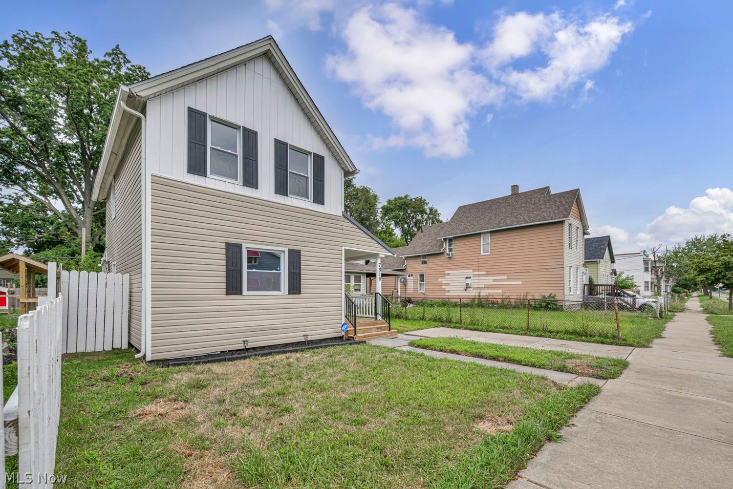 7816 Colgate Avenue Cleveland OH 44102