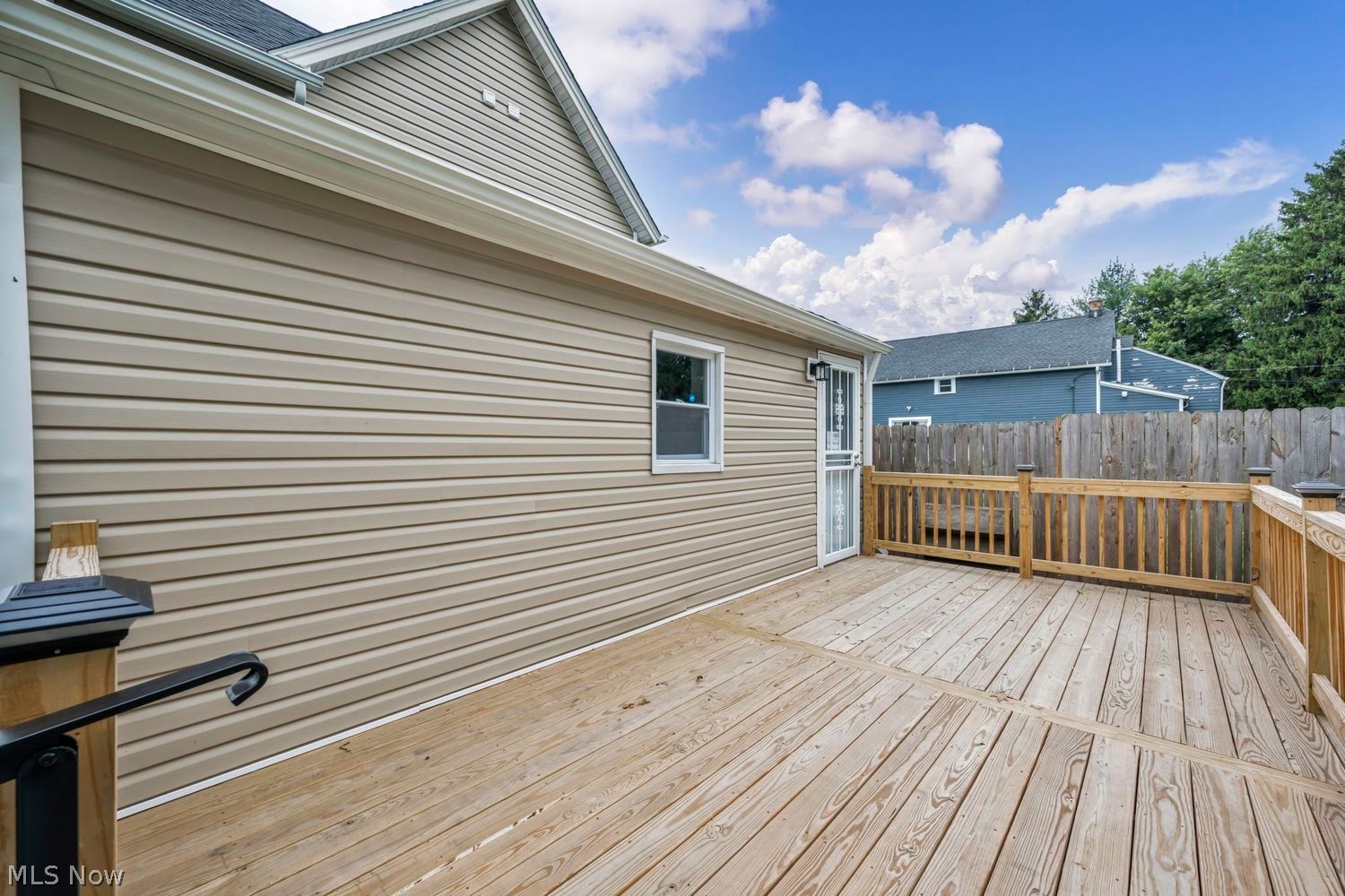 7816 Colgate Avenue Cleveland OH 44102