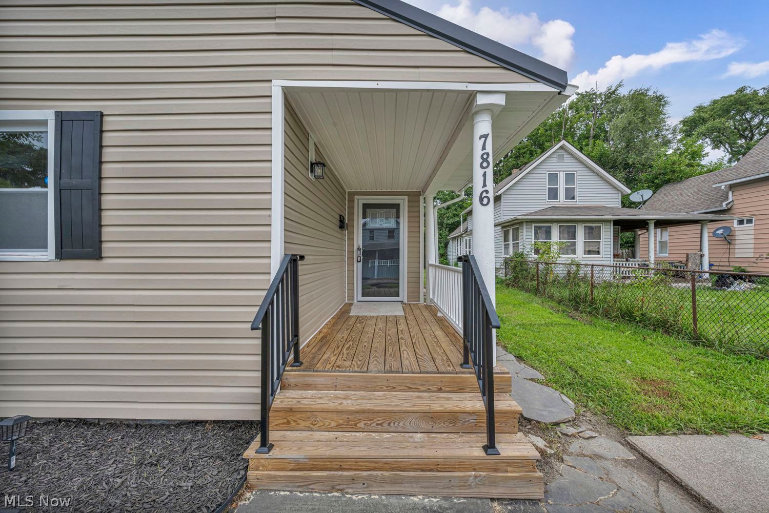 7816 Colgate Avenue Cleveland OH 44102