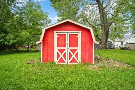 669 Scott Place NW Massillon OH 44647