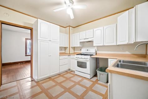 669 Scott Place NW Massillon OH 44647