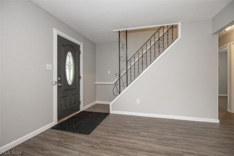 23162 Gay Street Euclid OH 44123