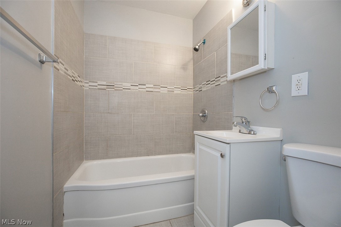 23162 Gay Street Euclid OH 44123