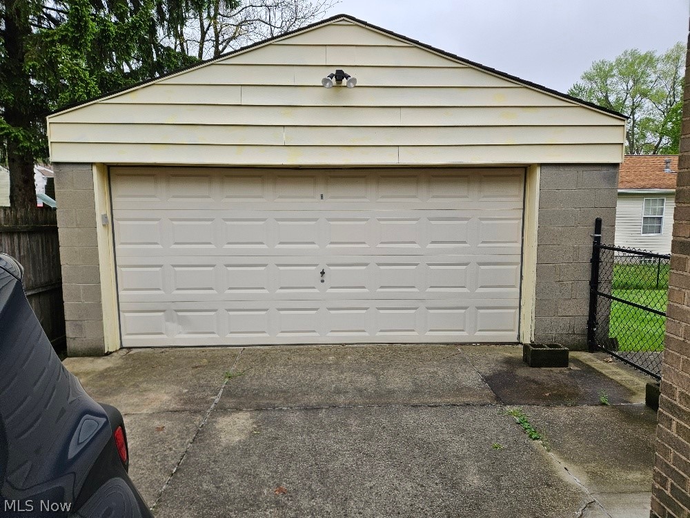 2293 Quayle Drive Akron OH 44312