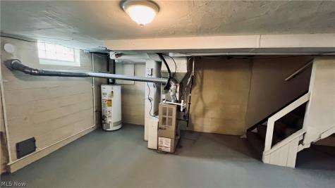 3742 Menlo Road Shaker Heights OH 44120