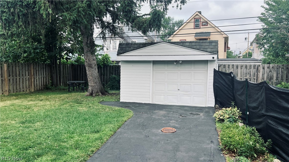 3742 Menlo Road Shaker Heights OH 44120
