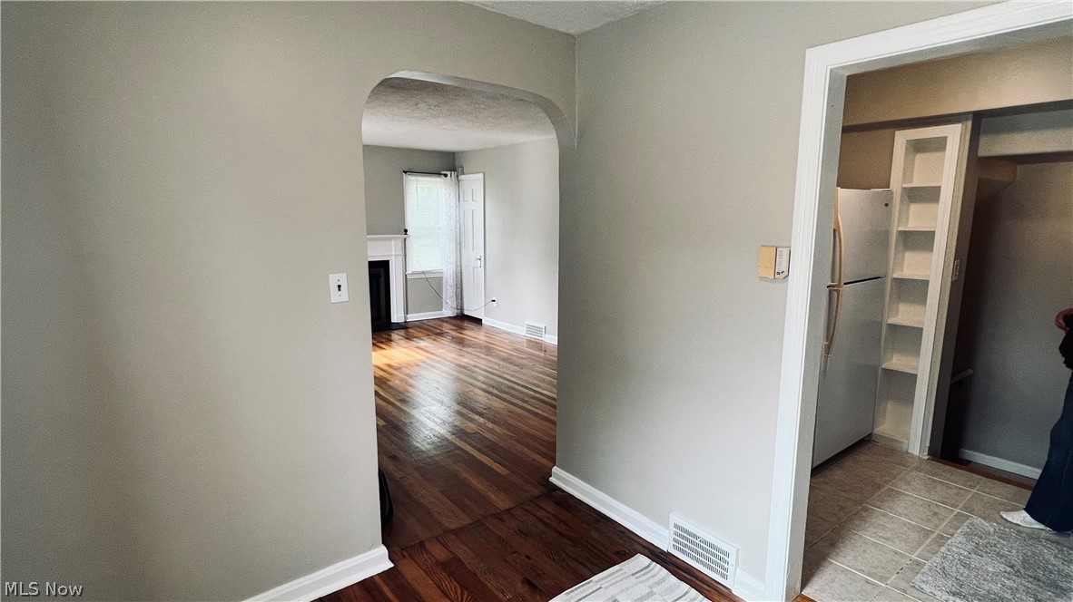 3742 Menlo Road Shaker Heights OH 44120