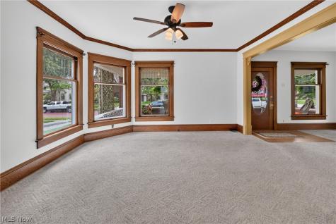 155 Highland Avenue Wadsworth OH 44281