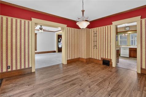 155 Highland Avenue Wadsworth OH 44281