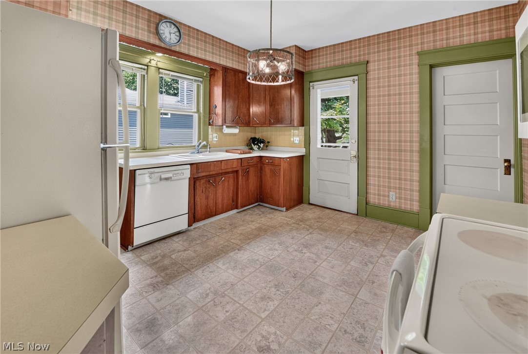 155 Highland Avenue Wadsworth OH 44281