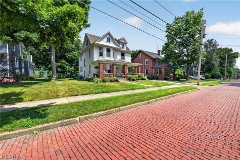 155 Highland Avenue Wadsworth OH 44281