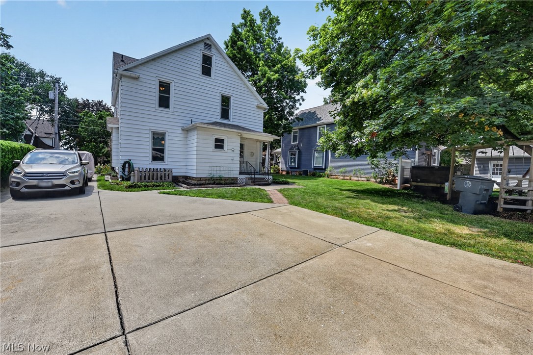 155 Highland Avenue Wadsworth OH 44281